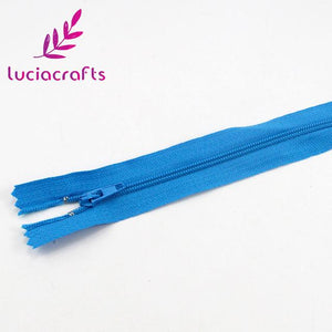 Colorful Nylon Coil Zippers - 20Cm Long - stilyo